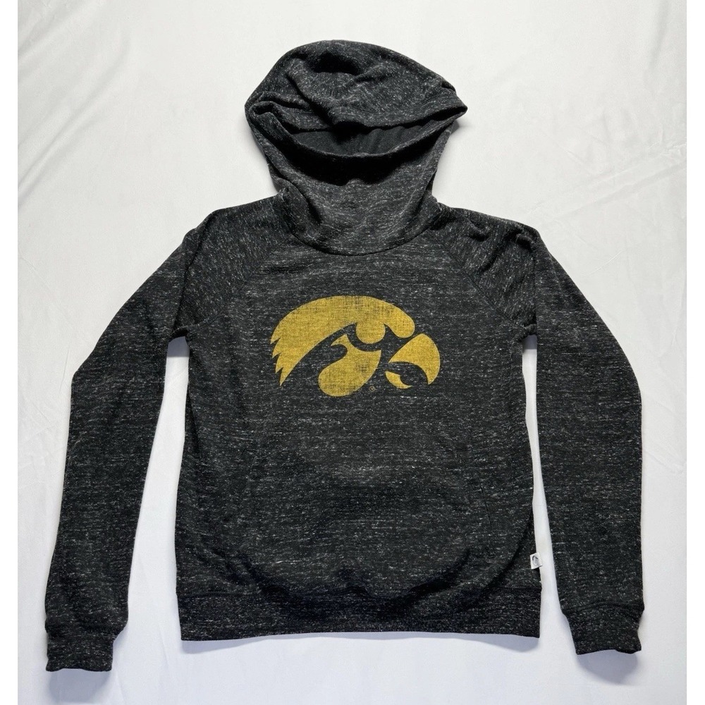 Iowa Hawkeyes hoodie Sweatshirt small Black Hoodie Colosseum Pouch Pocket unisex